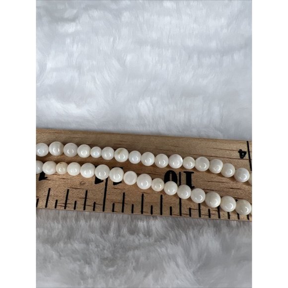 Vintage Fashion Beads Pendant Necklace White - Picture 8 of 15